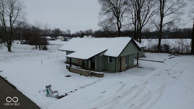 2903 E Freeport Road, Morristown, IN 46161