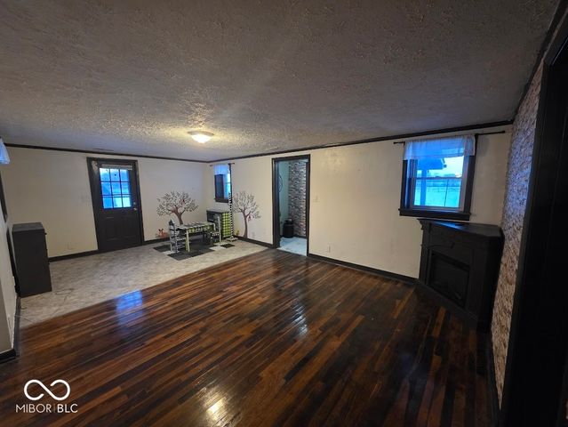 2903 E Freeport Road, Morristown, IN 46161