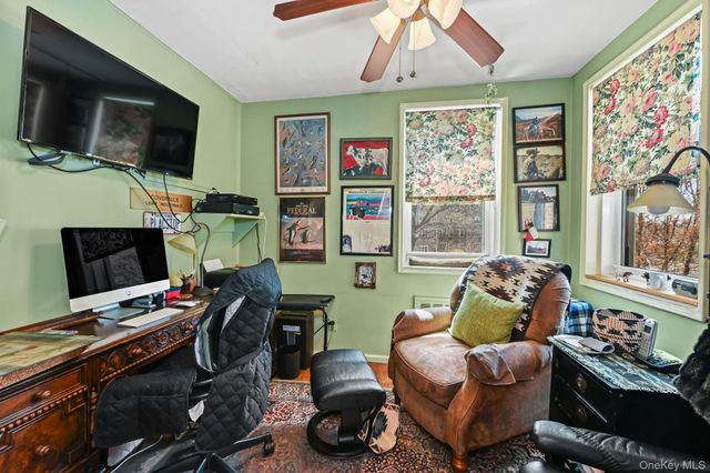 98 DeHaven Drive 2B, Yonkers, NY 10703