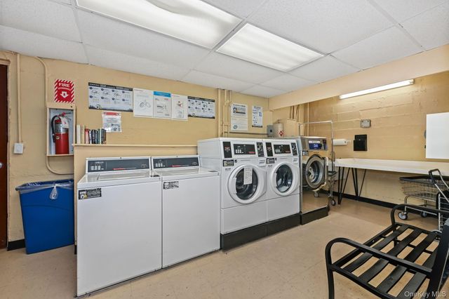 98 DeHaven Drive 2B, Yonkers, NY 10703