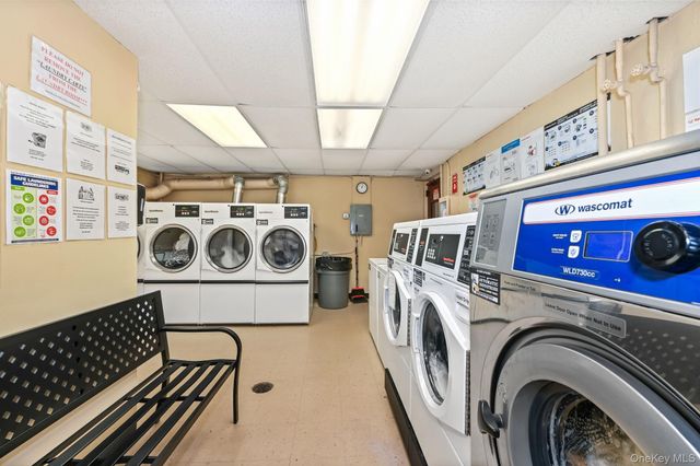 98 DeHaven Drive 2B, Yonkers, NY 10703