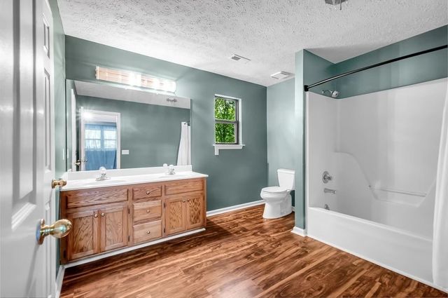 1011 Sunset Trl, Kingston Springs, TN 37082