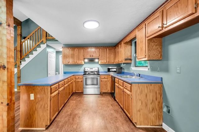 1011 Sunset Trl, Kingston Springs, TN 37082