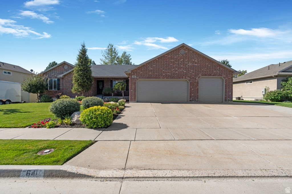 641 W 3550 S, Riverdale, UT 84405