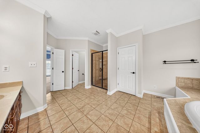 5553 N Salem Drive N, Carmel, IN 46033