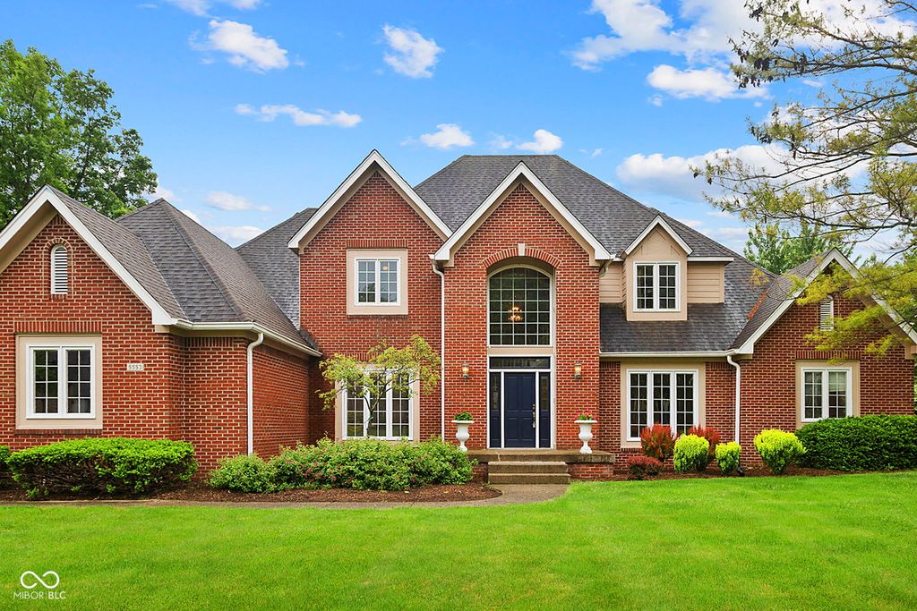 5553 N Salem Drive N, Carmel, IN 46033
