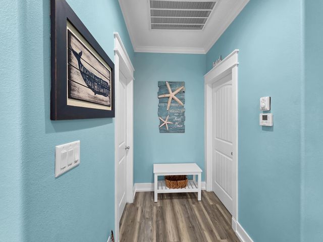 978 Seadrift Drive, Crystal Beach, TX 77650