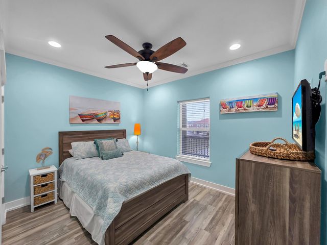 978 Seadrift Drive, Crystal Beach, TX 77650