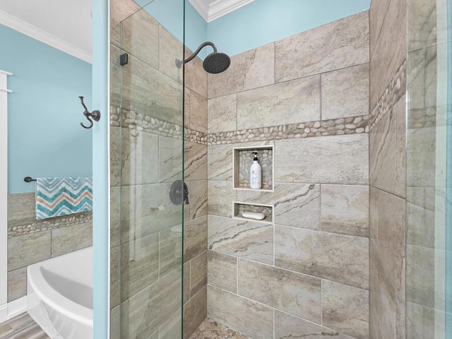 978 Seadrift Drive, Crystal Beach, TX 77650