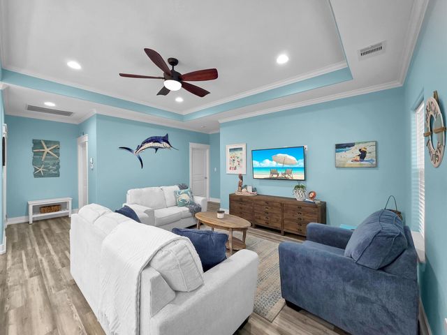 978 Seadrift Drive, Crystal Beach, TX 77650