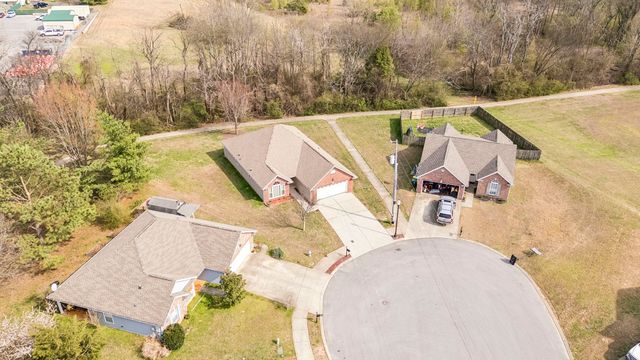 144 Star Place, White House, TN 37188