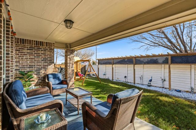 442 Goodnight Trail, Justin, TX 76247