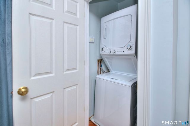 245 Unquowa Road 27, Fairfield, CT 06824