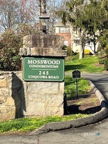 245 Unquowa Road 27, Fairfield, CT 06824
