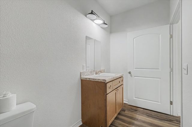 517 E Linney Street, Dayton, TX 77535