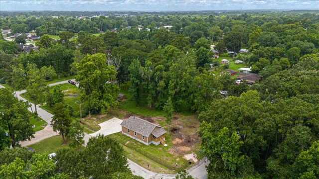 517 E Linney Street, Dayton, TX 77535