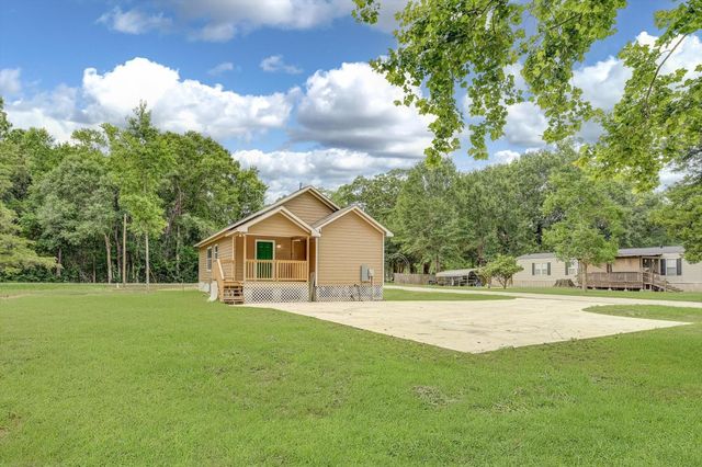 517 E Linney Street, Dayton, TX 77535