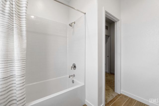 3826 Hickory Village Lane, Shafter, CA 93263