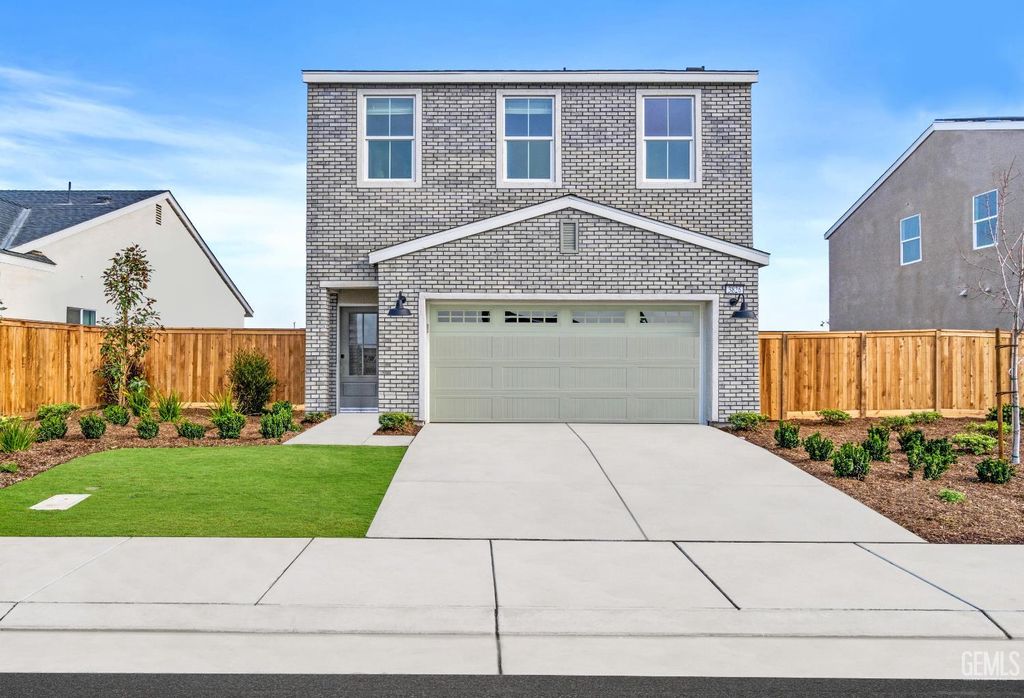 3826 Hickory Village Lane, Shafter, CA 93263