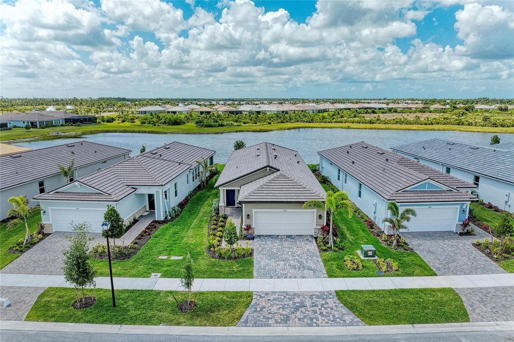 11566 BOUNDLESS TERRACE, Venice, FL 34293