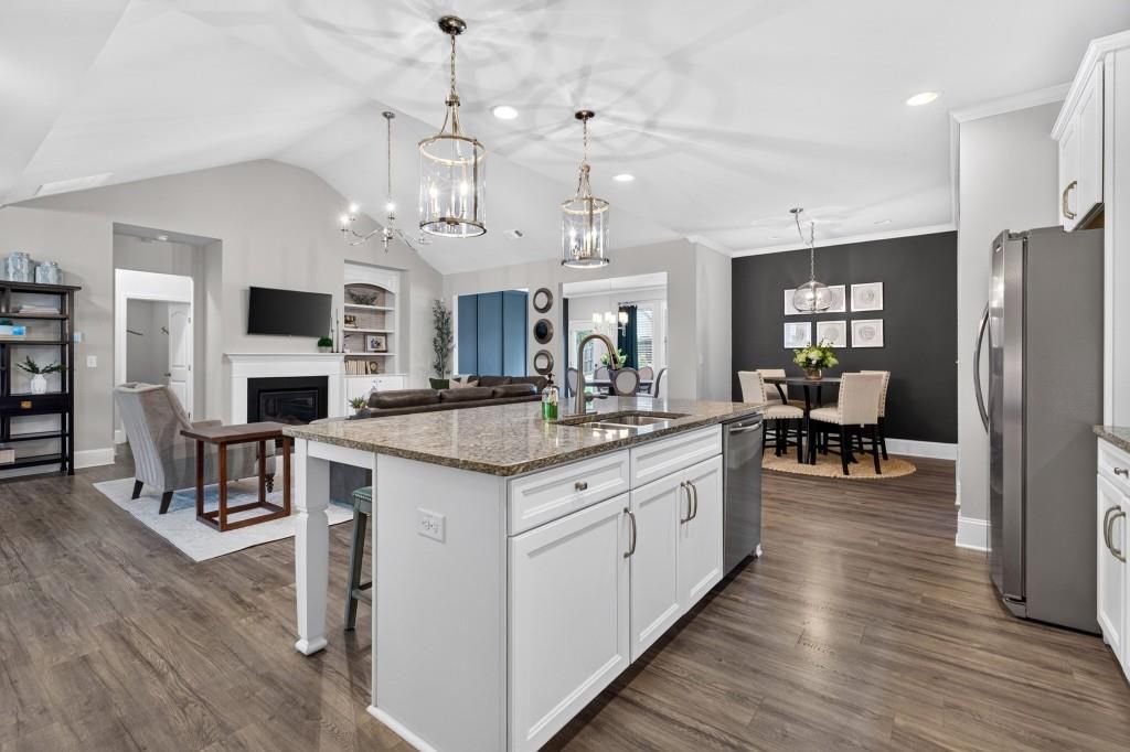 6250 Privet Way, Cumming, GA 30028