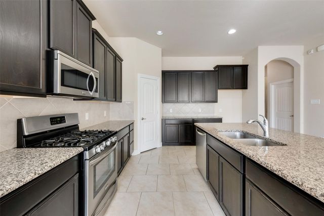 15517 DRURY Lane, Frisco, TX 75036