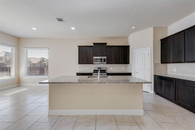 15517 DRURY Lane, Frisco, TX 75036