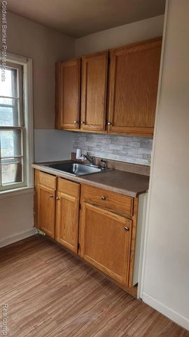 183 Higgins Street, Lapeer, MI 48446