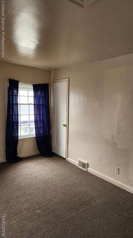 183 Higgins Street, Lapeer, MI 48446