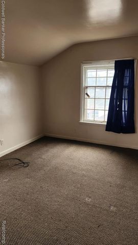 183 Higgins Street, Lapeer, MI 48446