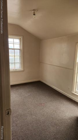 183 Higgins Street, Lapeer, MI 48446