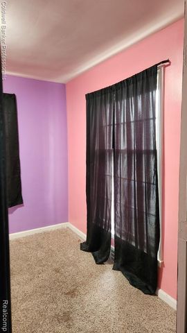 183 Higgins Street, Lapeer, MI 48446