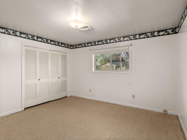 2011 Hampton St, Deridder, LA 70634