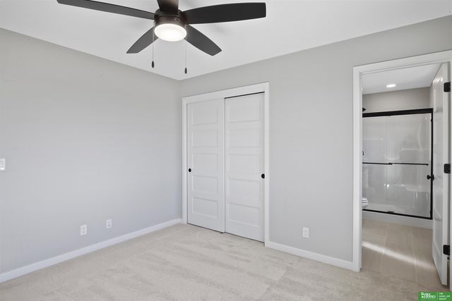 5501 N 213th Street, Elkhorn, NE 68022