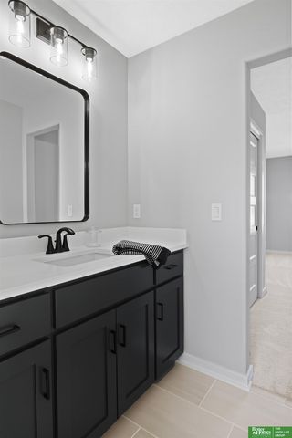 5501 N 213th Street, Elkhorn, NE 68022