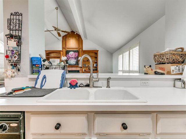 4108 Wood Castle Street, Norman, OK 73072
