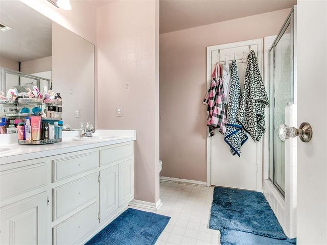 4108 Wood Castle Street, Norman, OK 73072