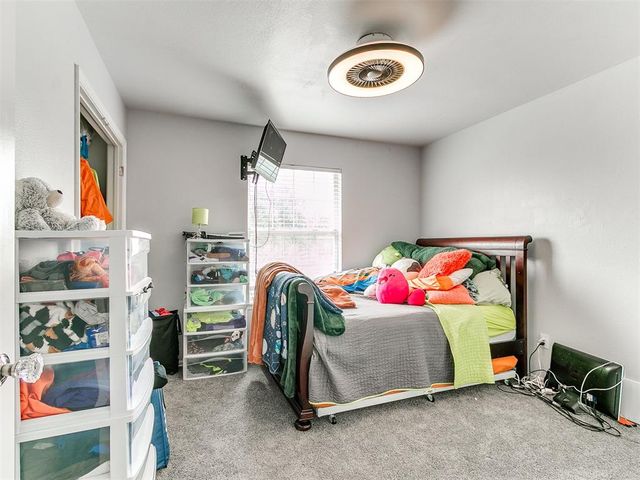 4108 Wood Castle Street, Norman, OK 73072