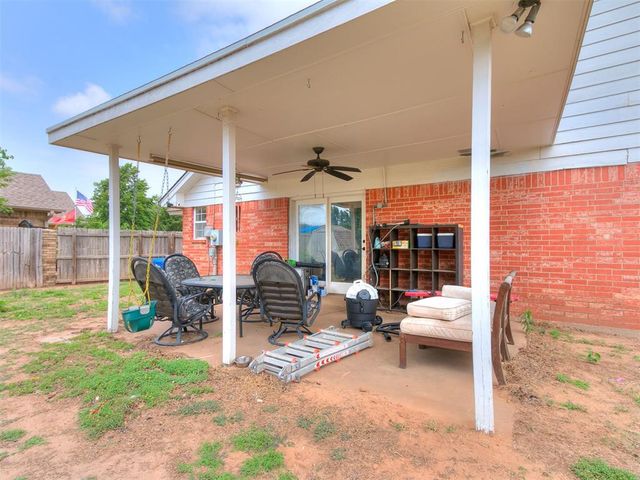 4108 Wood Castle Street, Norman, OK 73072