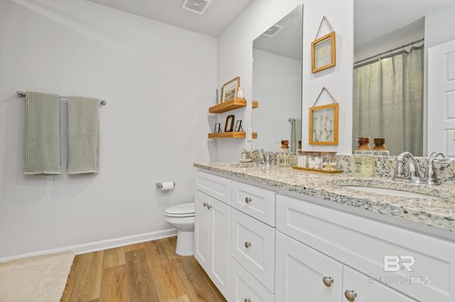 8021 N Valor Ridge Way North, Mobile, AL 36619