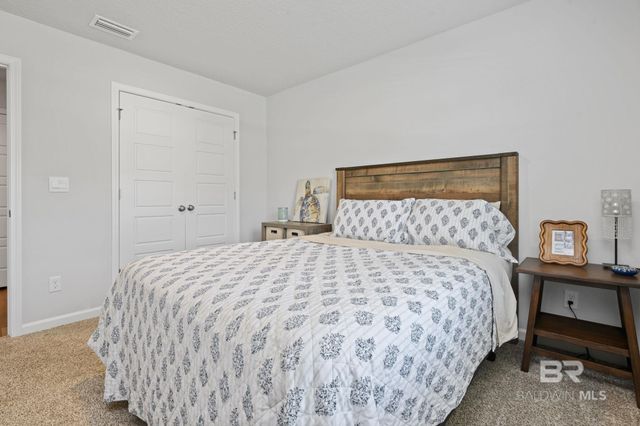 8021 N Valor Ridge Way North, Mobile, AL 36619