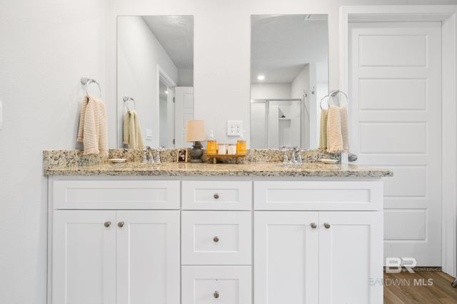 8021 N Valor Ridge Way North, Mobile, AL 36619
