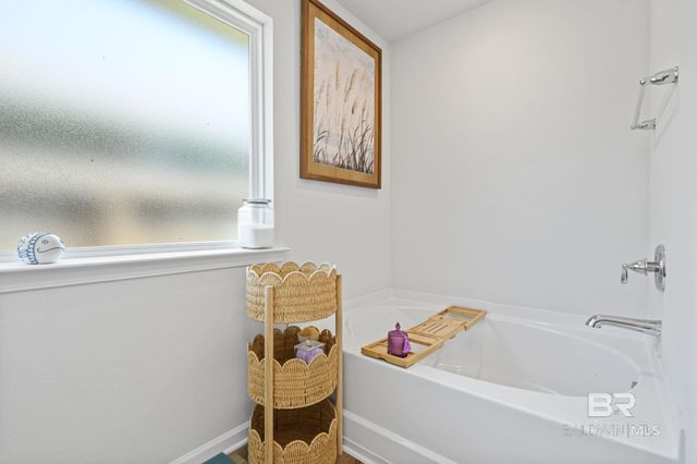 8021 N Valor Ridge Way North, Mobile, AL 36619