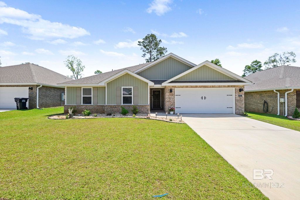 8021 N Valor Ridge Way North, Mobile, AL 36619