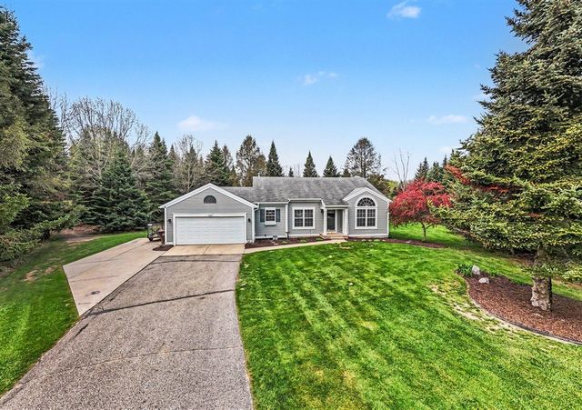 11660 Maggie Court, Rockford, MI 49341