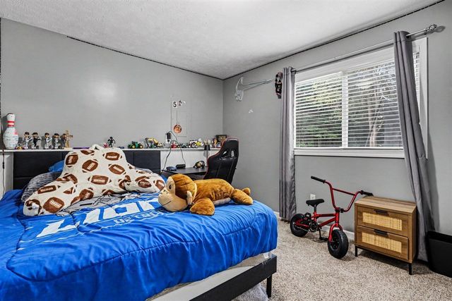 11660 Maggie Court, Rockford, MI 49341