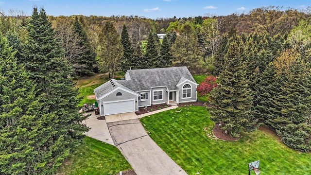 11660 Maggie Court, Rockford, MI 49341