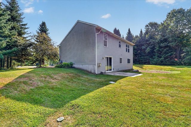 11660 Maggie Court, Rockford, MI 49341