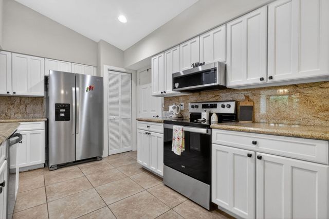11837 Donlin Drive, Wellington, FL 33414