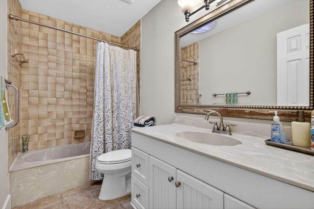 11837 Donlin Drive, Wellington, FL 33414